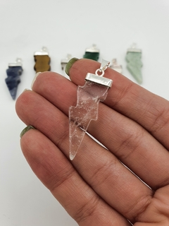 Dije con Forma de Rayito y baño de plata - tienda online