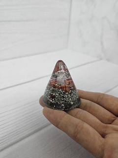 Orgón Pirámide Cónica Chica - tienda online