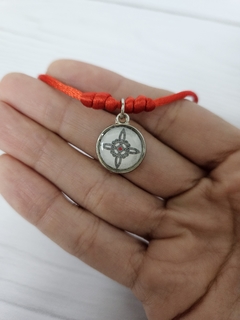 Pulsera Hilo Rojo y dije Nudo de Bruja - comprar online