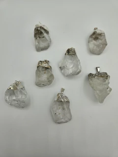 Dije de Cuarzo Cristal de Roca - En Bruto - Grande - Baño de Plata - comprar online