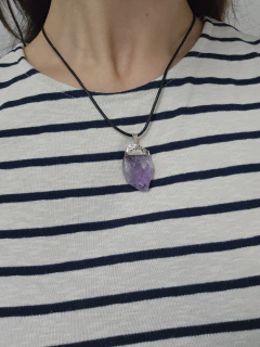 Dije de Amatista - En Bruto - Grande - Baño de Plata en internet