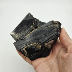 Turmalina Negra en bruto