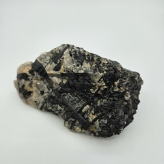 Cuarzo Blanco con Turmalina Negra - comprar online