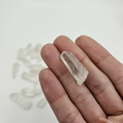 Punta de Cuarzo Cristal de Roca en bruto tamaño chico