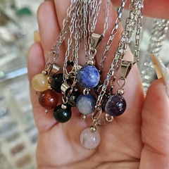Dije de bolitas de Piedras Naturales de 10 mm acero - comprar online