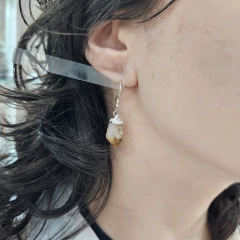 Par de aros de Citrino con baño de plata y anzuelo de plata