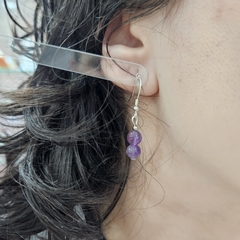 Par de aros de bolitas de 6mm de Amatista y anzuelo de plata - comprar online