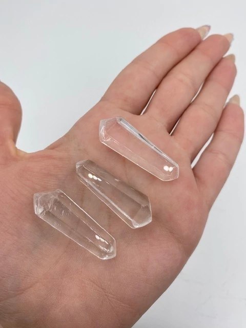 Cuarzo facetado biterminado - chico -POR UNIDAD