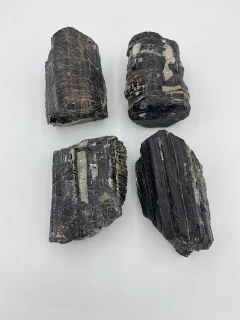 Turmalina Negra- en bruto- grande- por unidad en internet