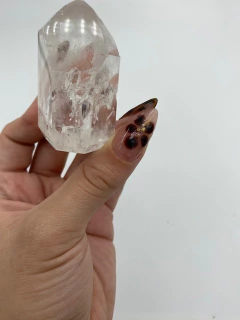 Punta de Cuarzo Cristal de Roca pulido - comprar online