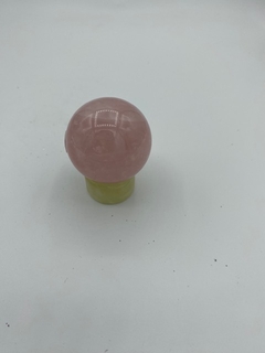 Esfera de cuarzo rosa chica - comprar online