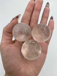 Esfera de cuarzo cristal de roca chica - tienda online