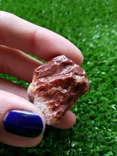 Calcita Roja en bruto en internet