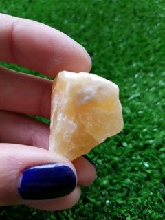 Calcita Amarilla en bruto - tienda online
