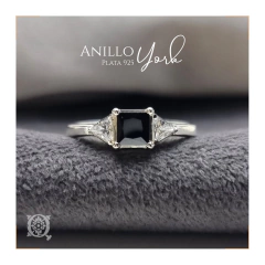 Anillo York