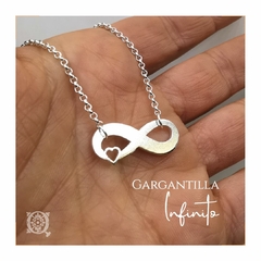 Gargantilla Infinito con corazon