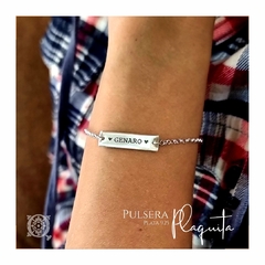 Pulsera con Plaquita