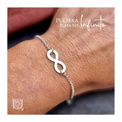 Pulsera Infinito en internet