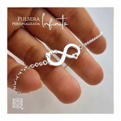 Pulsera Infinito con Nombre en internet