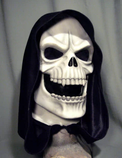 Mascara Craneo Calavera Capucha Parca Terror Halloween Disfraz - comprar online