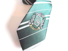 Corbata Slytherin Harry Potter Escudo Bordado - Mordortoys Store