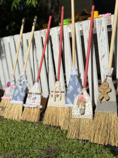 Escobas Princesa en internet