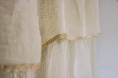 Cortina Eli Volados dorado en internet