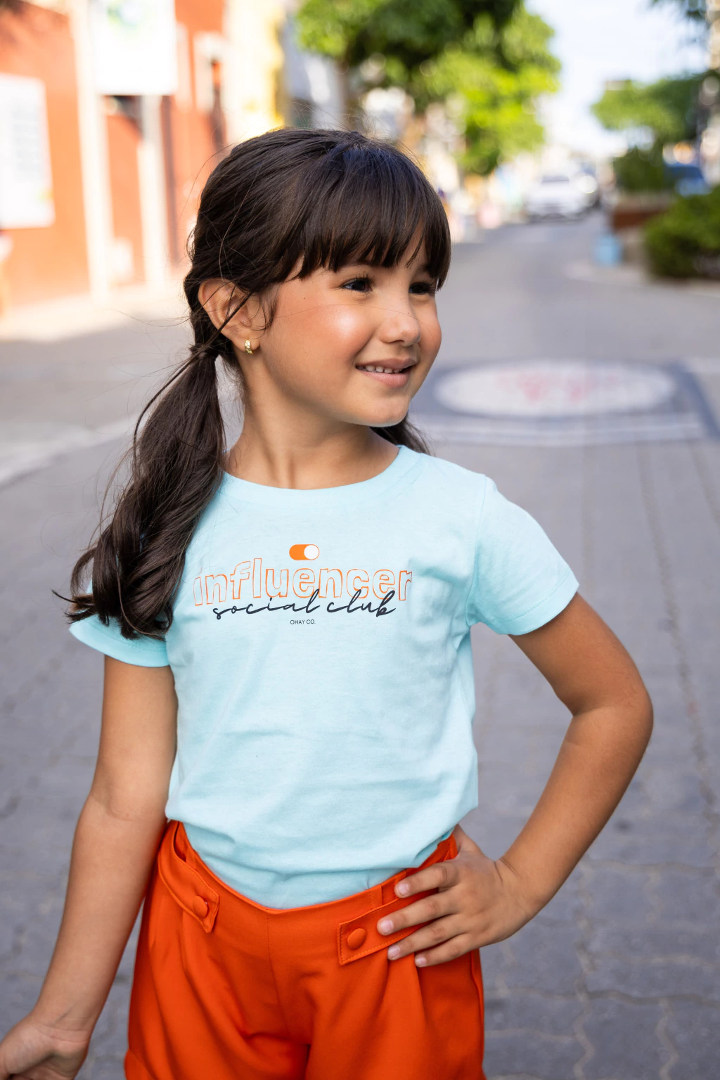 T-SHIRT INFLUENCER
