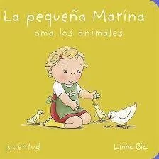 La pequeña Marina ama los animales