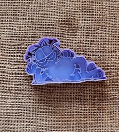 Garfield R