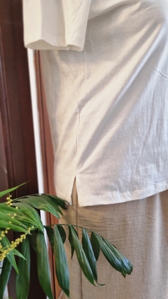 Remera Tajos en internet
