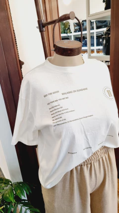 Remera Sunshine - Casa Blanca Showroom