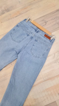 Jean Palermo - Casa Blanca Showroom