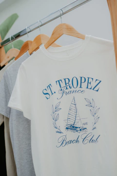 Remera Tropez en internet