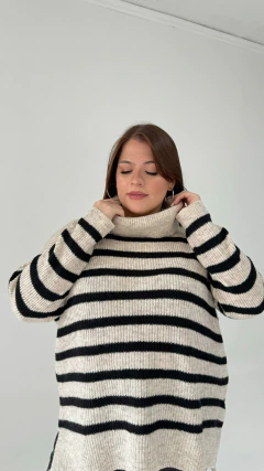 Sweater Almendra - tienda online