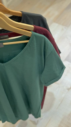 Remera Antony en internet