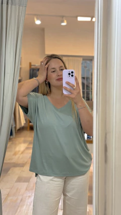 Remera Antonia - Casa Blanca Showroom