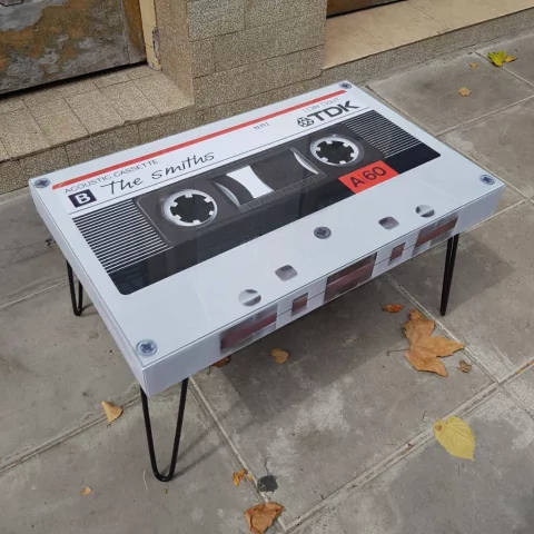 MESA RATONA CASSETTE - TEXTO PERSONALIZADO - comprar online