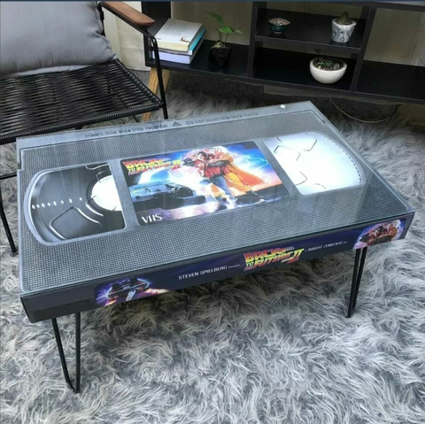 MESA VHS - VOLVER AL FUTURO - comprar online