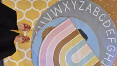 ALFOMBRA TEJIDA REDONDA ABC GRIS - tienda online