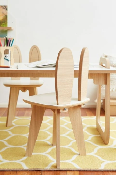 Combo Mesa baja Milano + 2 sillas conejo - Anidando Deco