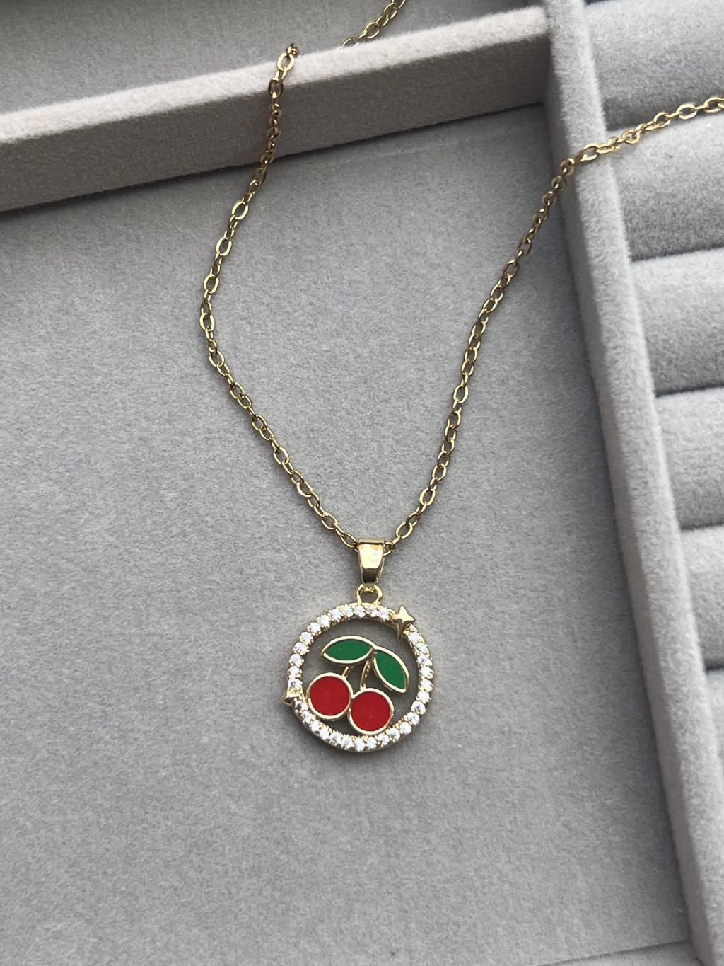 Collar Cherry Cake - acero quirúrgico