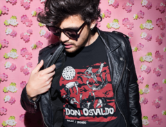 Remera Don Osvaldo Feliz y Seguro - comprar online