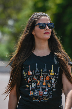Remera Guitarras Épicas en internet