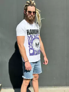 Remera Ramones Mondo Bizarro - Tienda Road House Clothing