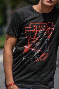 Remera Star Wars Red Vader en internet
