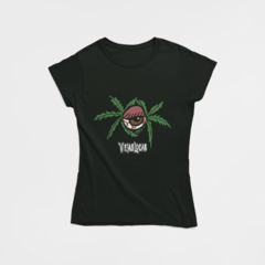 Remera entallada Viejas Locas Medicina