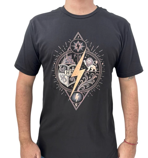 Remera Harry Potter Howarts Escudo - comprar online
