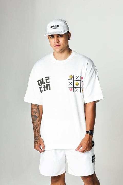 Camiseta Oversized Tic Tac Toe - Off White