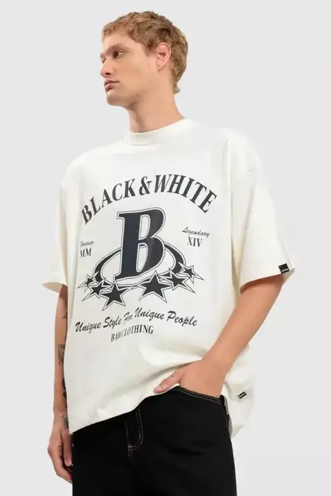 Camiseta Over Unique - Off White